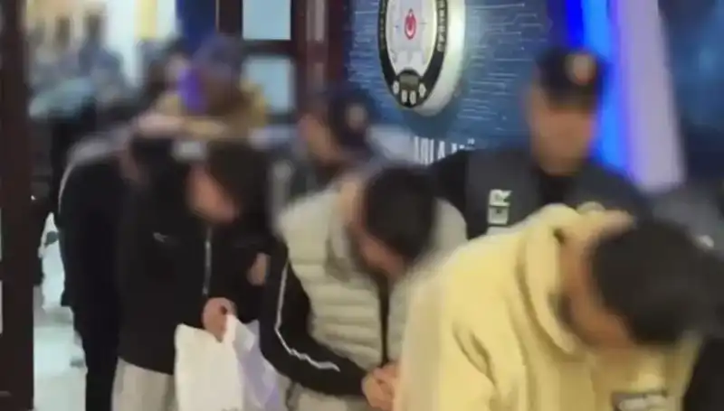 Türkiye'nin En Büyük Bahis Operasyonu: 2,8 Milyar TL'lik Tuzak ve 46 Gözaltı