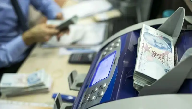 Ev Hanımlarına Emeklilik Hakkı Geldi: Nasıl Başvurulur ve Ne Kadar Maaş Alınacak?