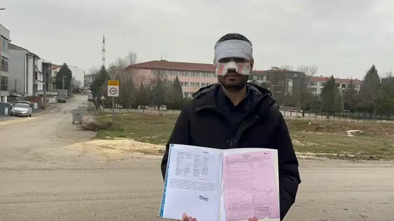 Öğretmen İle Öğretmen Arasında Sıcak Çay Tartışması: Olay Yerin Sosyal Medyada Gündem Oldu