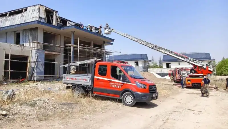 Gölbaşı'nda Villalar Etrafında Şok Yangın: Olayın Ayrıntıları
