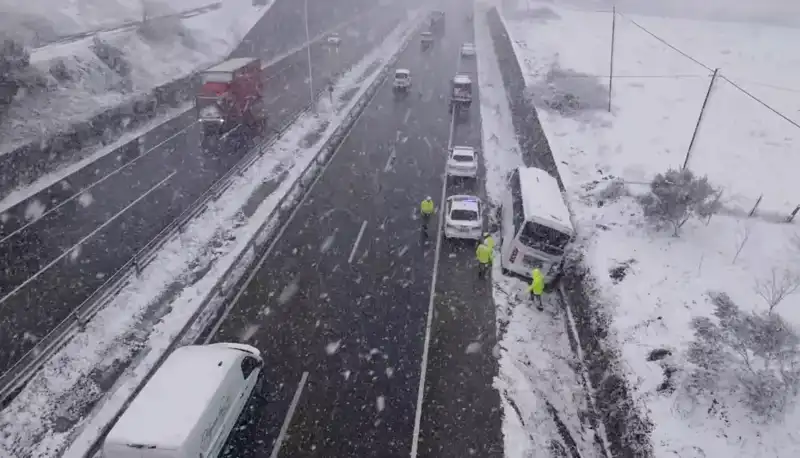 Samsun'da Feci Kazalar: Bir Kişi Hayatını Kaybetti, Üç Yaralı